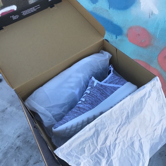 W Cloudfoam Pure White Comfortable Knit Sneakers - Picture 10 of 12